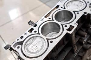 Waupaca engine rebuild service | Little Wolf Automotive